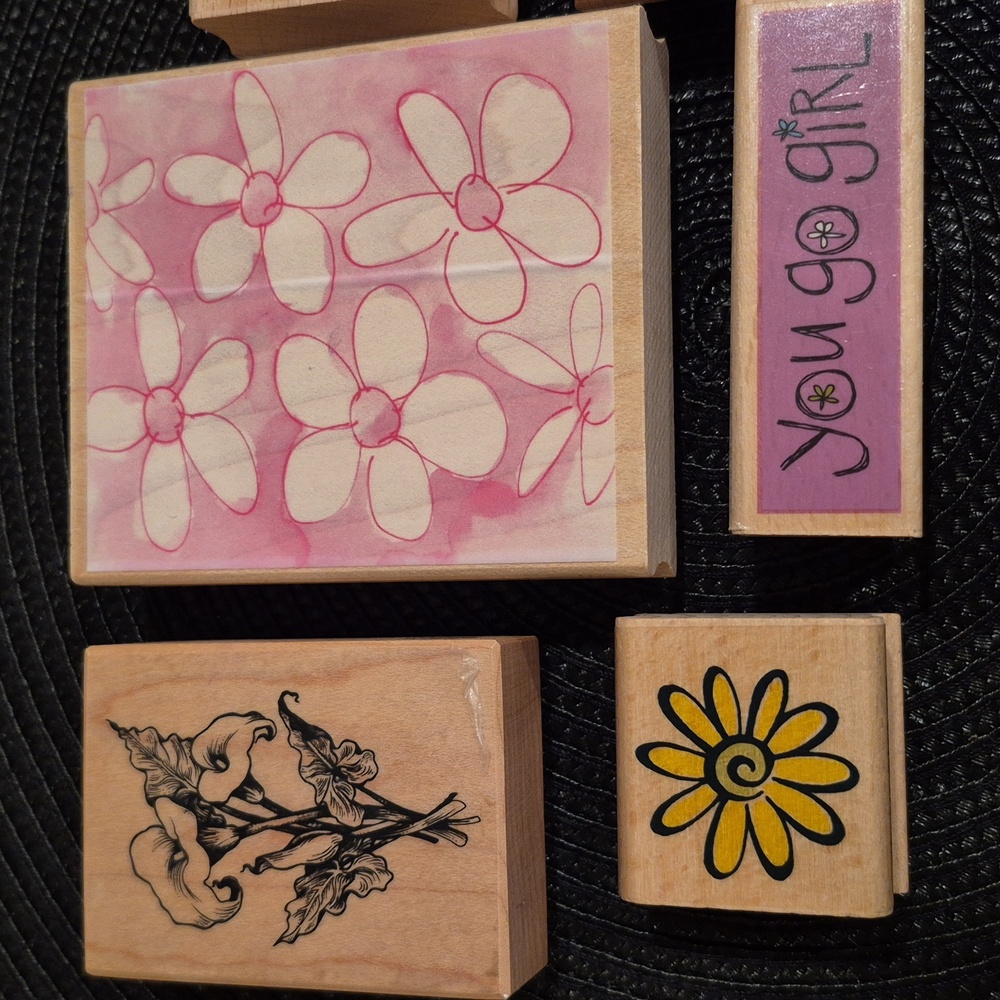 ASSORTED 'You Go Girl' Wood Mount Floral And Fashion Rubber Stamp Set, Set Of 8 - Picture 4 of 10